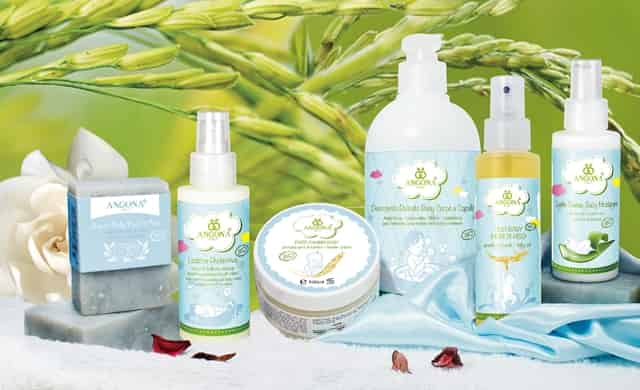 c罗和红西装梅西同台出场视频