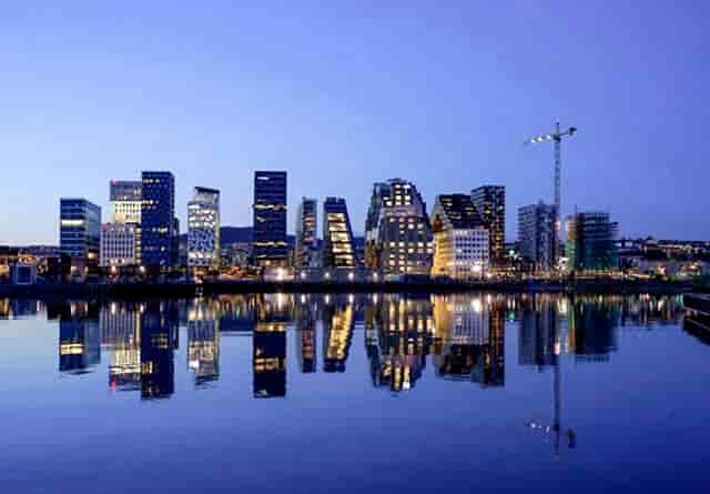 航选赋能康太空制水机，探索健康水新趋势